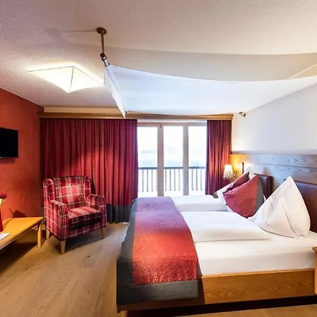 & Montana Otel Lech am Arlberg