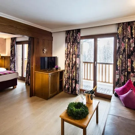 Otel & Montana 4*